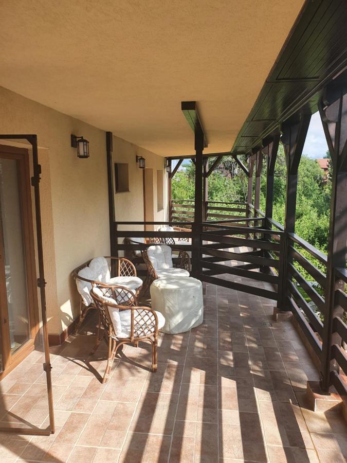 Casa Stefandra Hotel บราซา ภายนอก รูปภาพ
