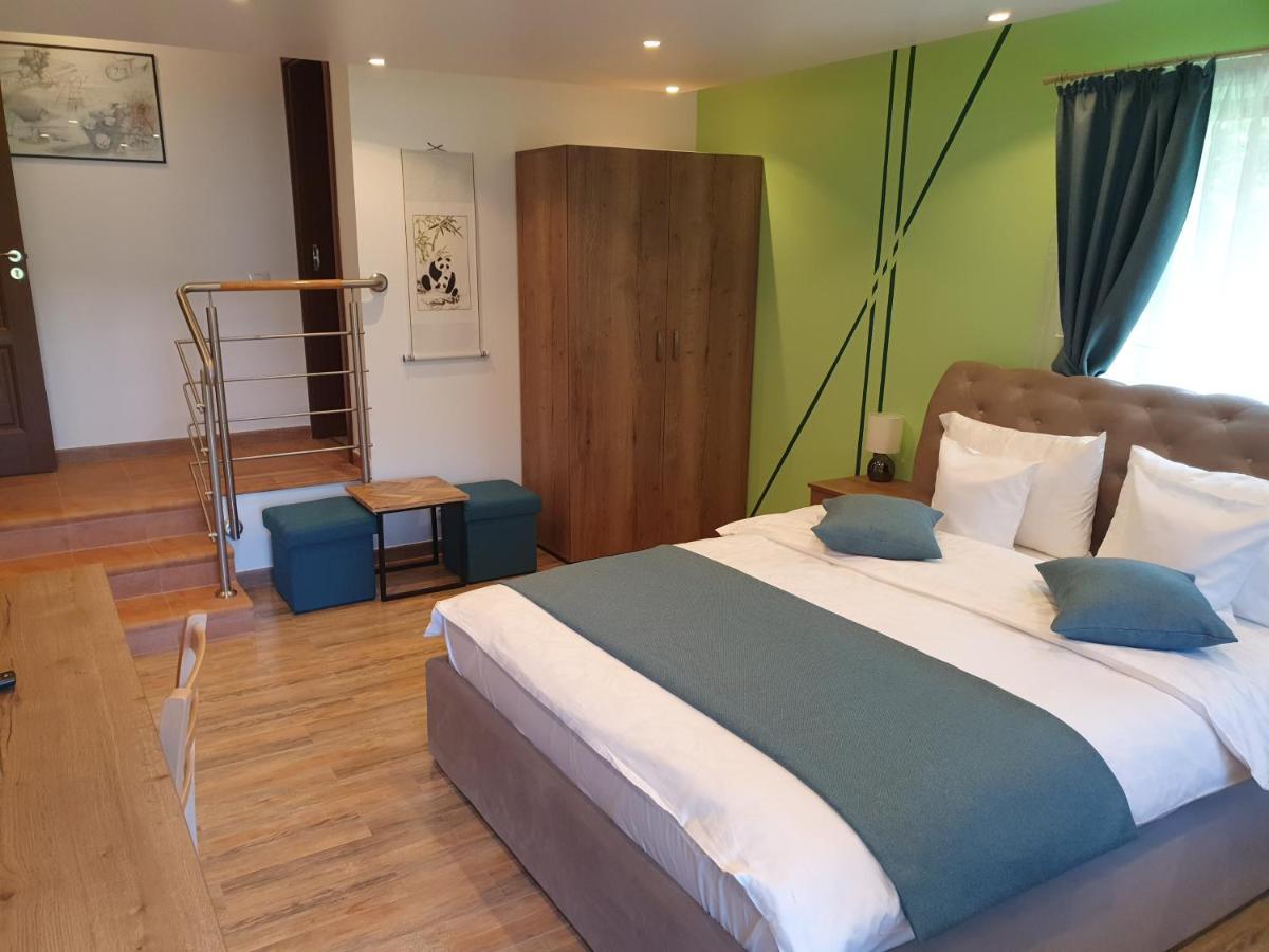 Casa Stefandra Hotel บราซา ภายนอก รูปภาพ
