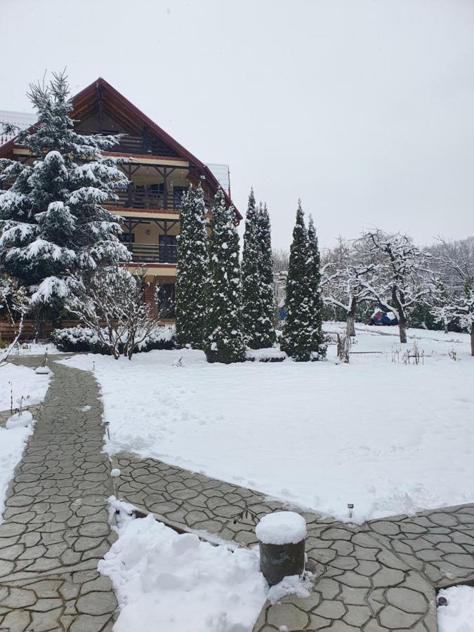 Casa Stefandra Hotel บราซา ภายนอก รูปภาพ