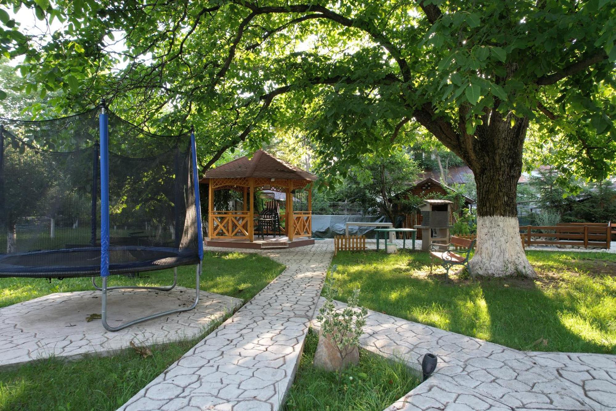 Casa Stefandra Hotel บราซา ภายนอก รูปภาพ