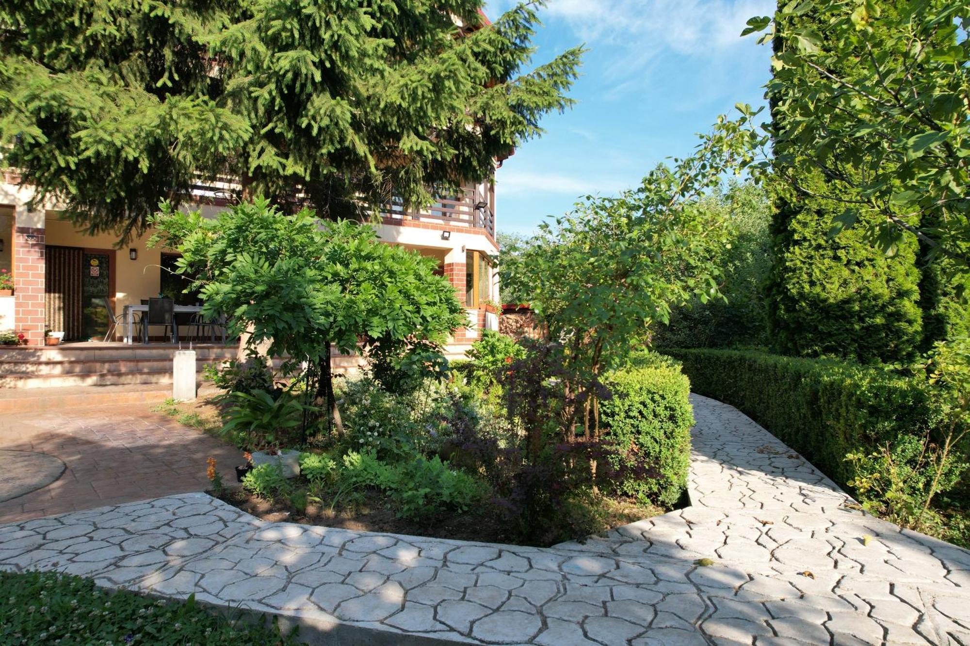 Casa Stefandra Hotel บราซา ภายนอก รูปภาพ